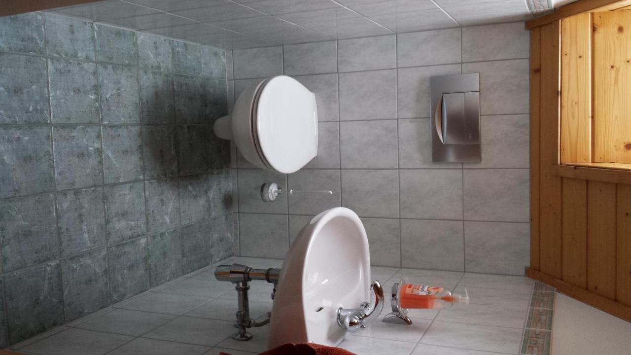 Ferienhaus Schwoerer Rheinhausen Luaran gambar